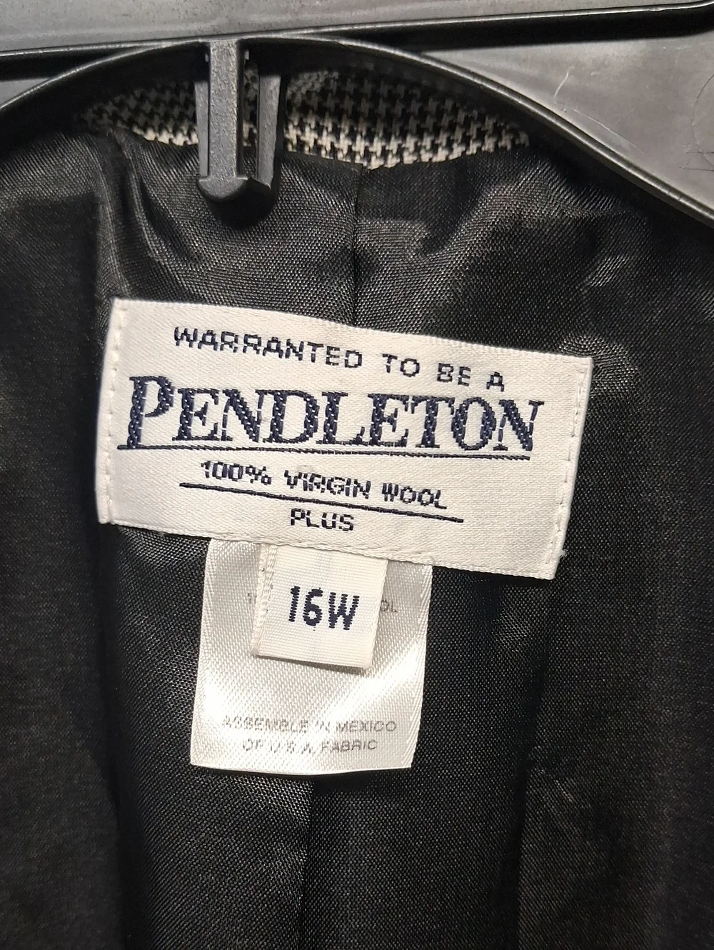 Pendleton tailored sport